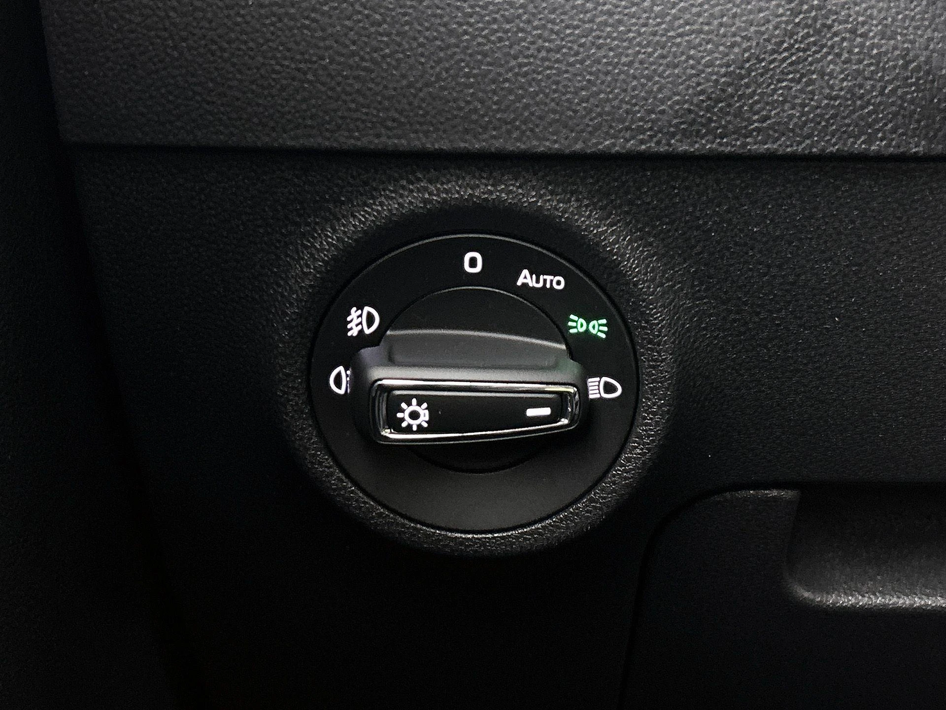 Škoda-Karoq-image-16
