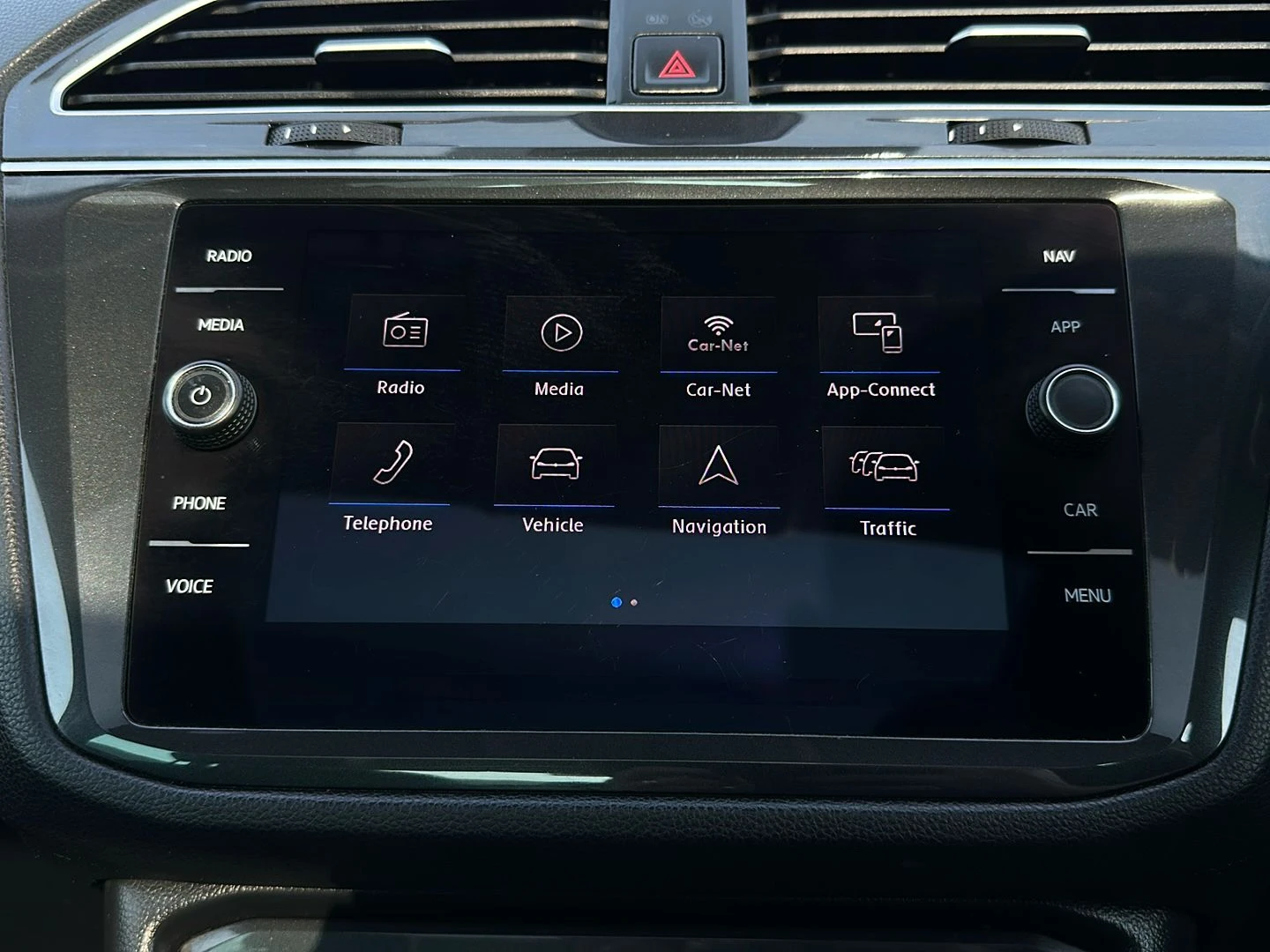 Volkswagen-Tiguan-image-10