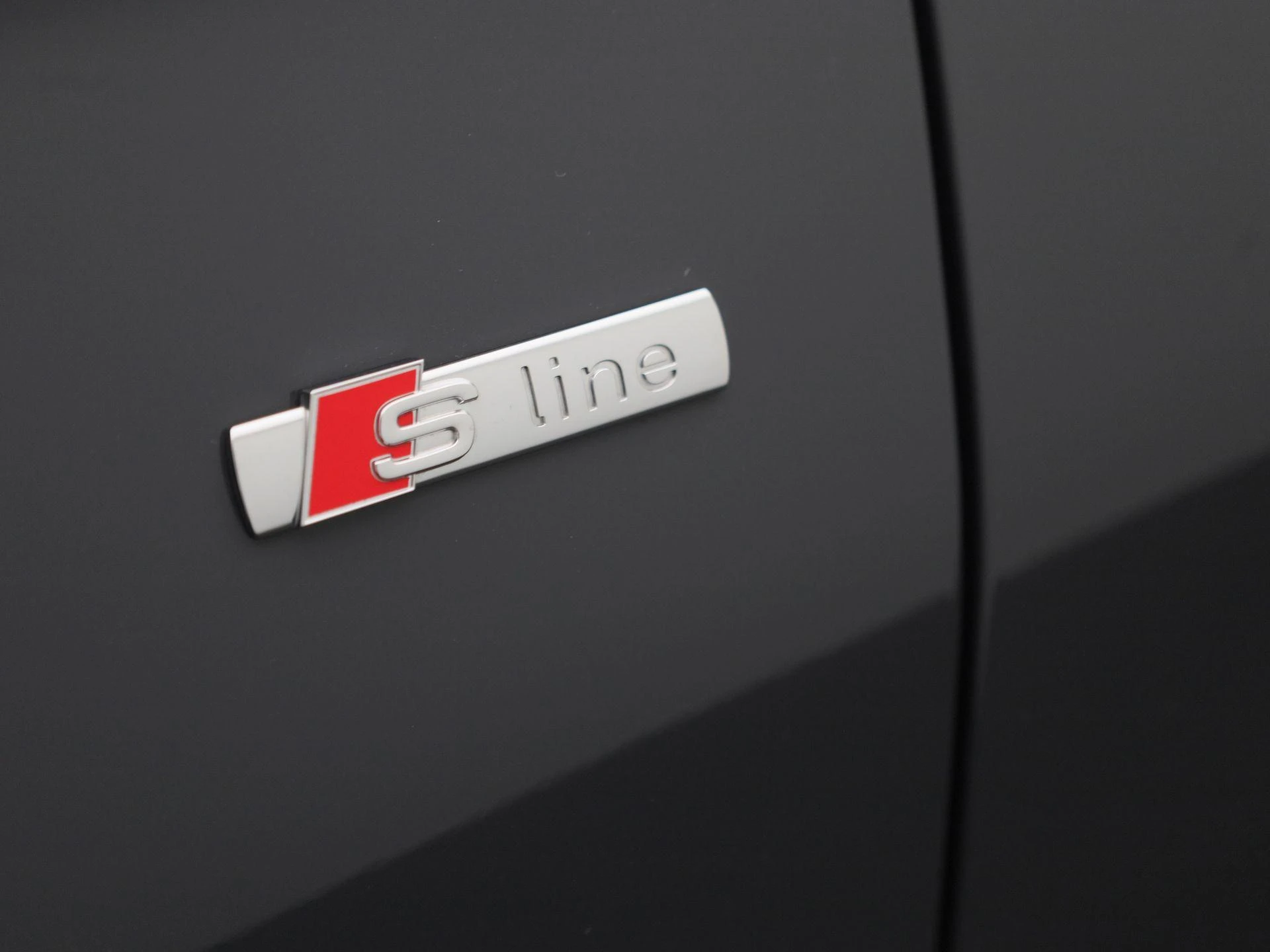 Audi-Q6 e-tron-image-16