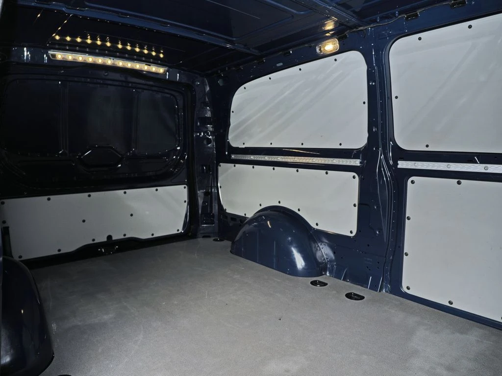 Mercedes-Benz-Vito 116-image-12