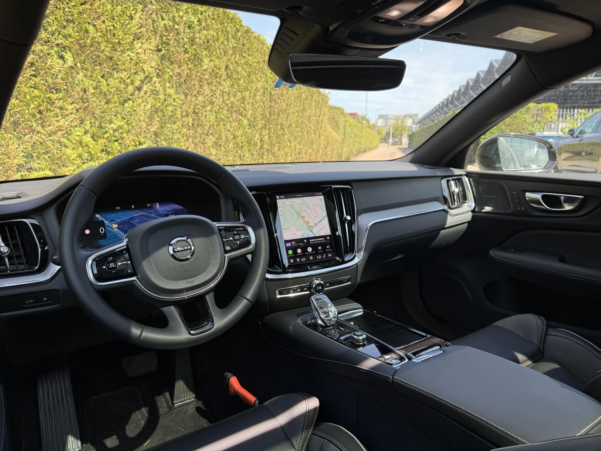 Volvo-V60-image-2