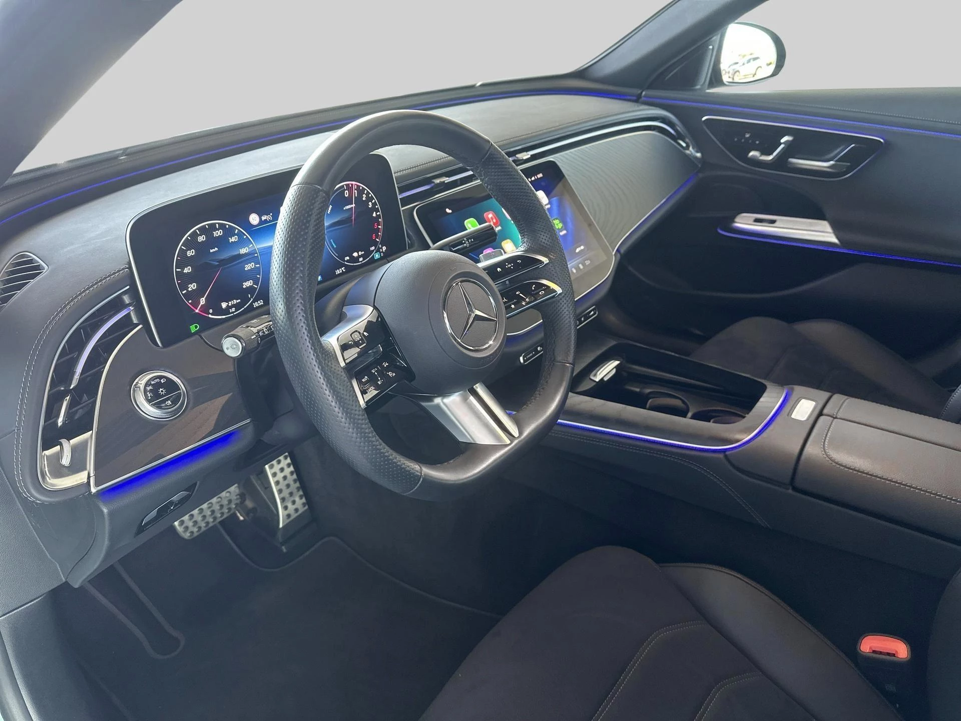 Mercedes-Benz-Classe E-image-8