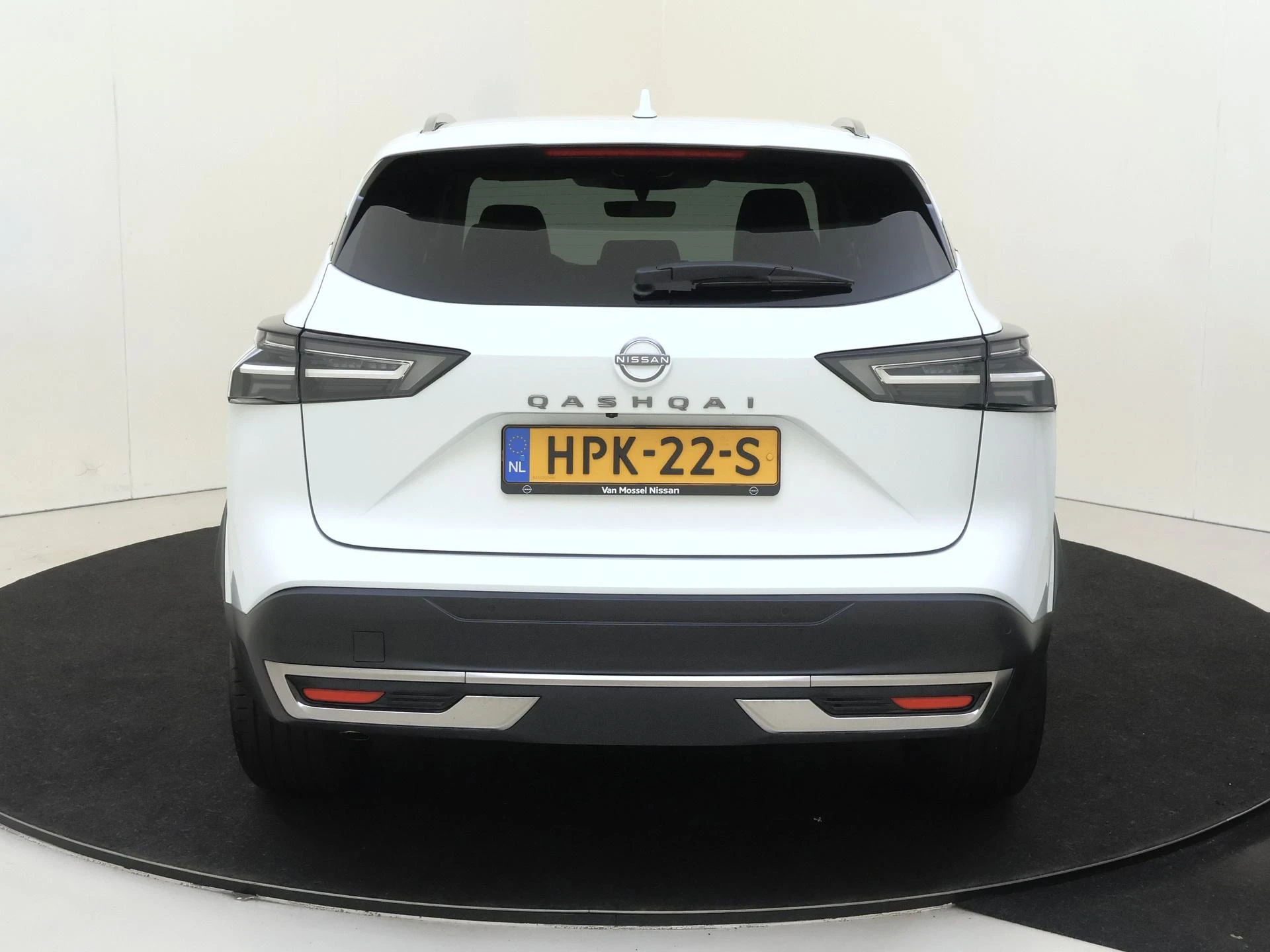 Nissan-QASHQAI-image-6