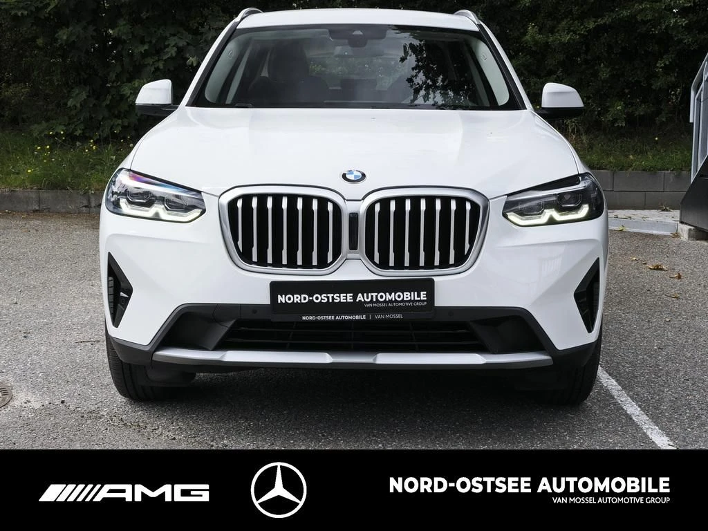 BMW X3 XDRIVE 20d KAMERA PDC AHK SITZHEIZUNG KLIMA