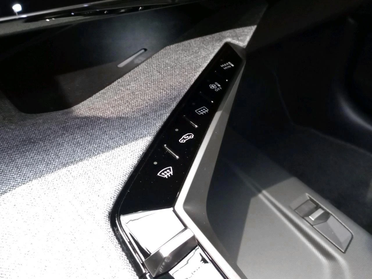 Peugeot-5008-image-17