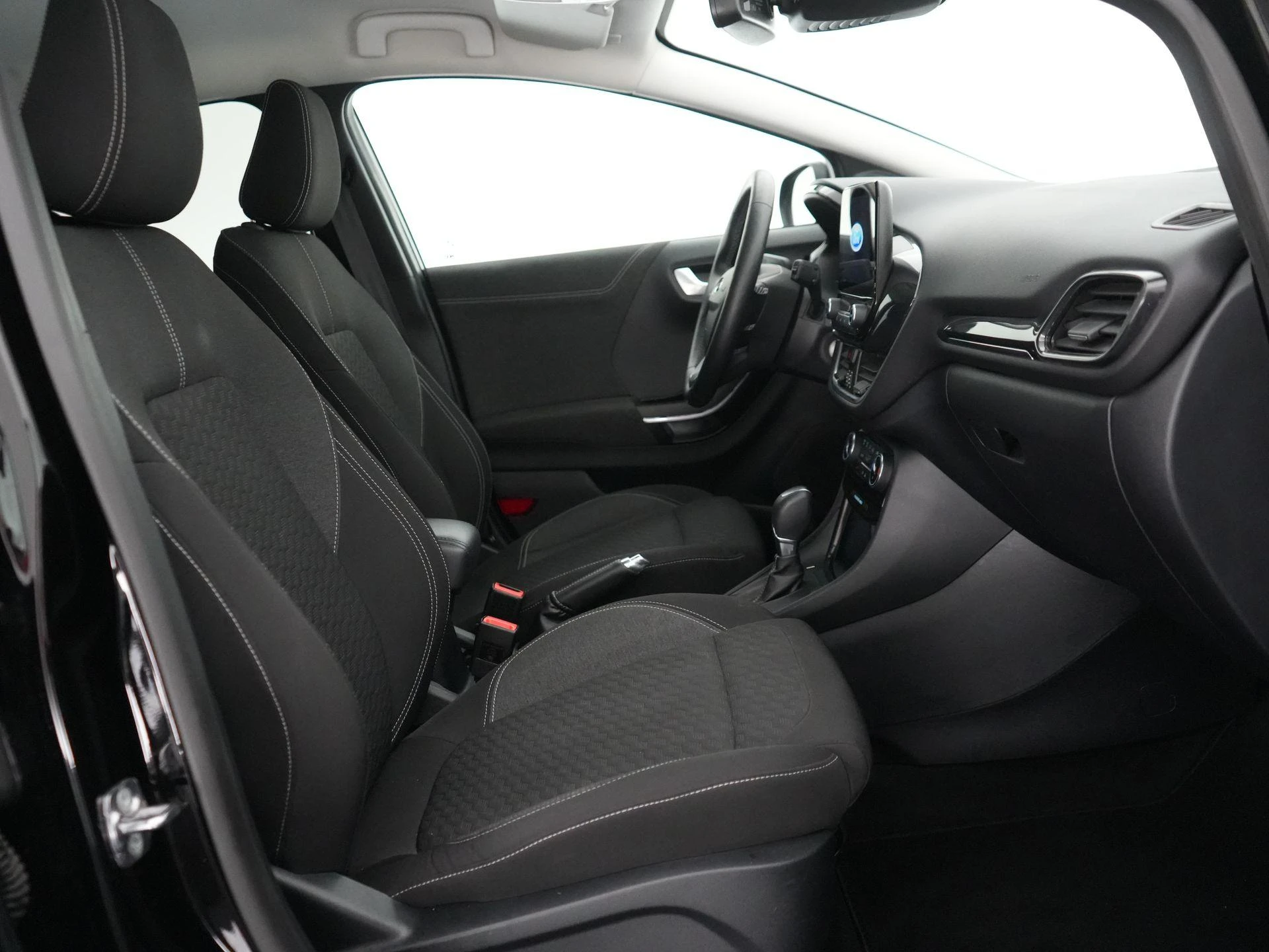 Ford-Puma-image-11