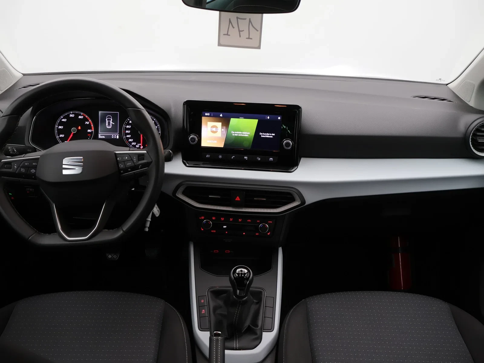 SEAT Arona Arona Urban! 1.0TSI 95PK *CRUISE CONTROL*PDC ACHTER*BLTH*DAB RADIO*ZETELVERWARMING*APP-CONNECT*...*