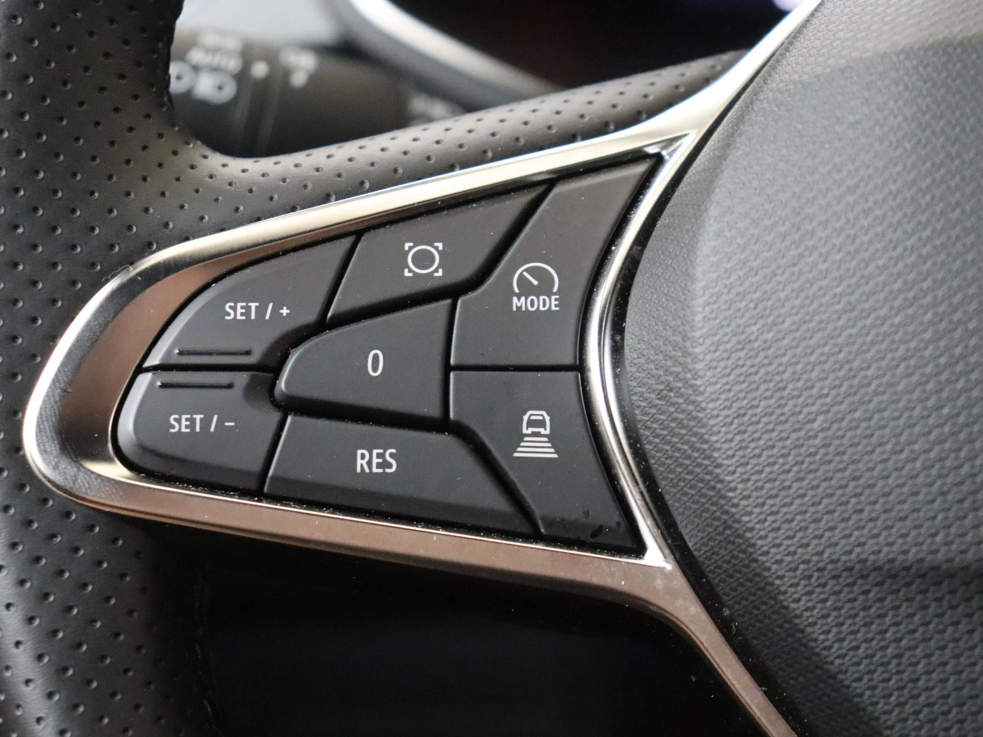 Renault Captur 1.8 E-Tech full hybrid 160 techno
