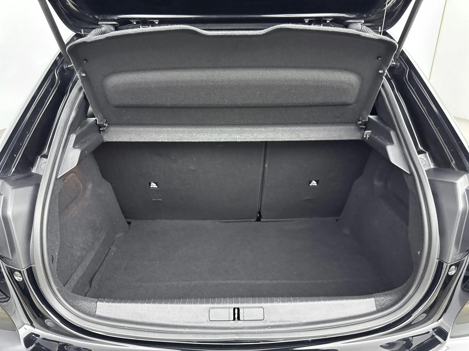 Peugeot-208-image-22