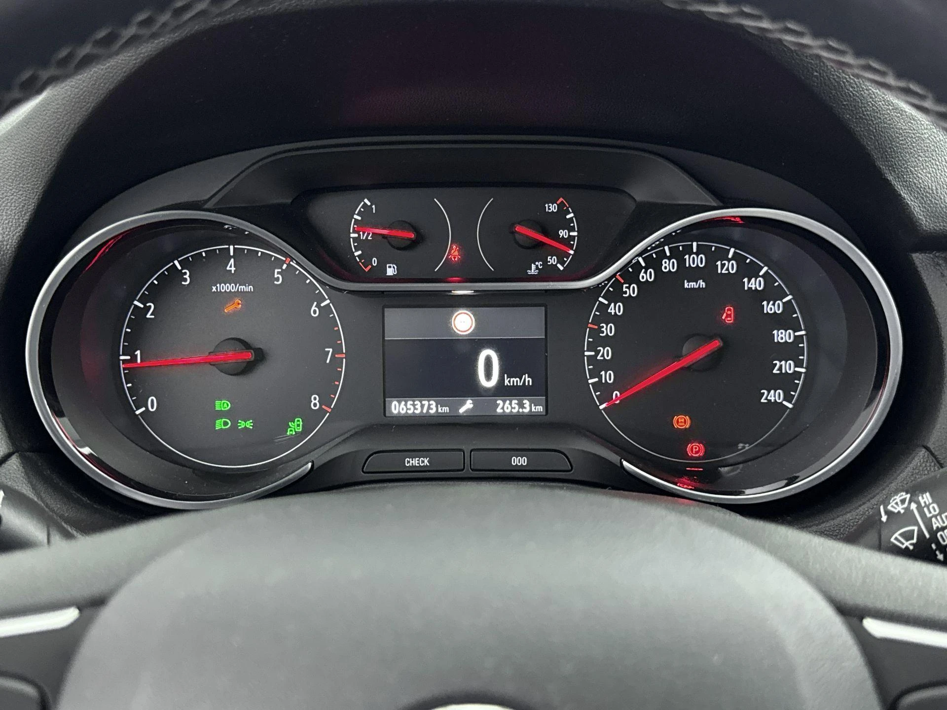 Opel-Grandland X-image-8
