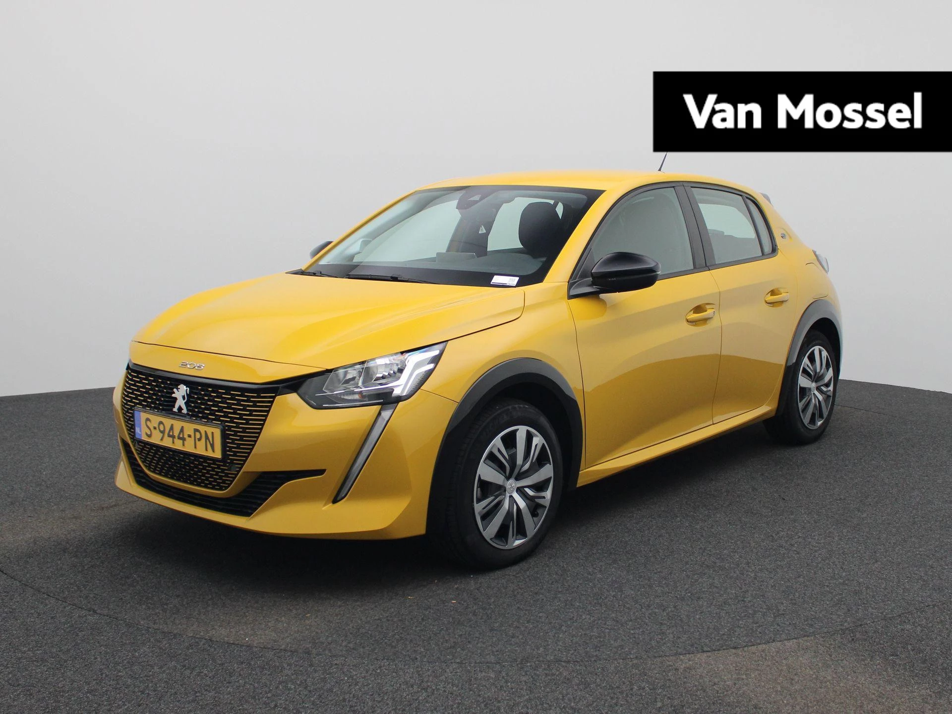 Peugeot-e-208-image-0