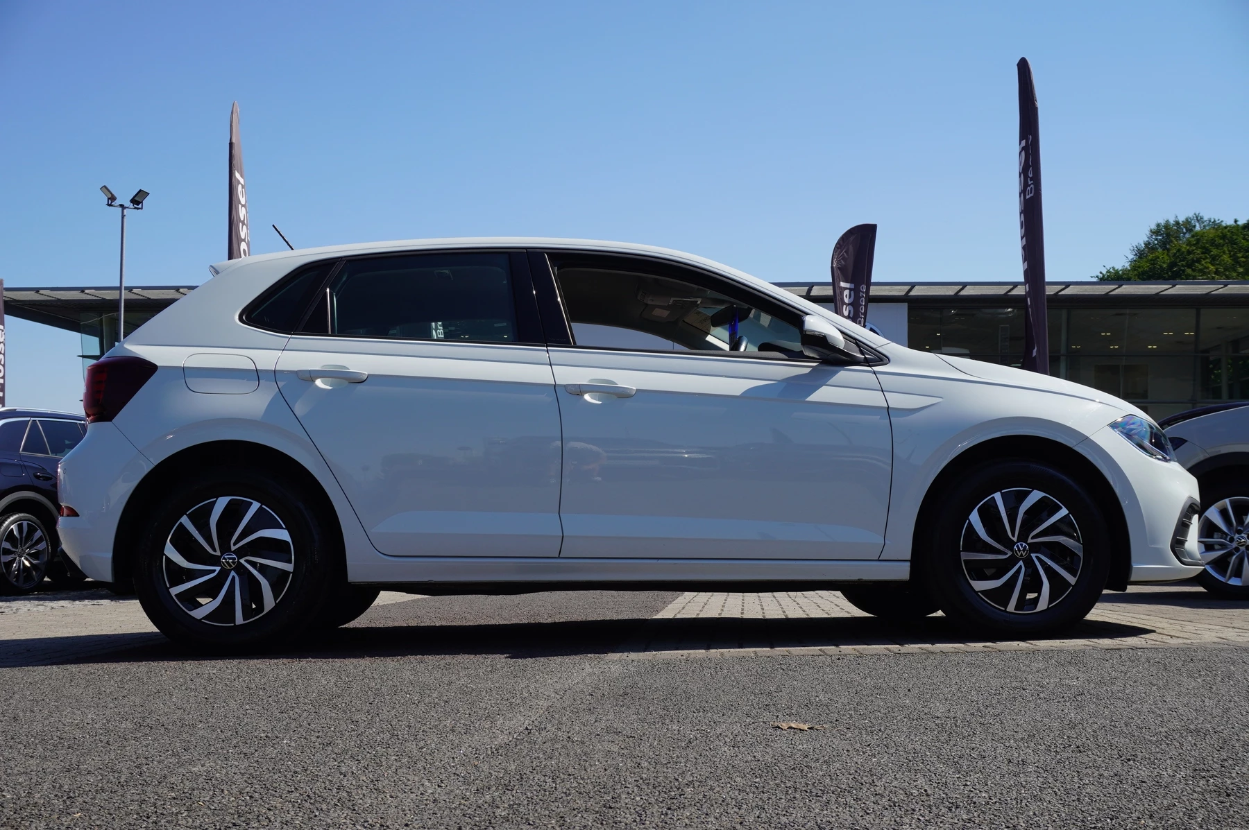 Volkswagen Polo 1.0 TSI Life 5dr