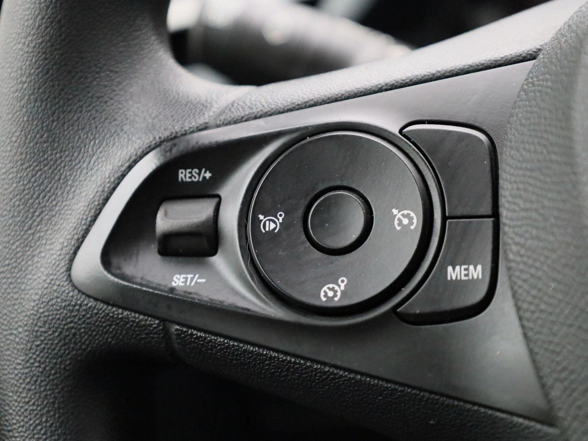 Opel-Corsa-image-17