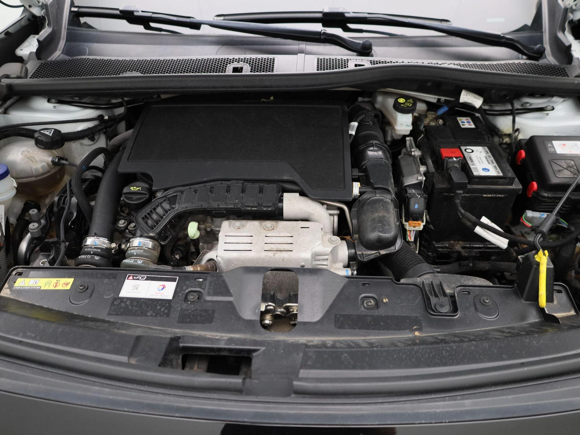 Peugeot 2008 1.2 PureTech Allure