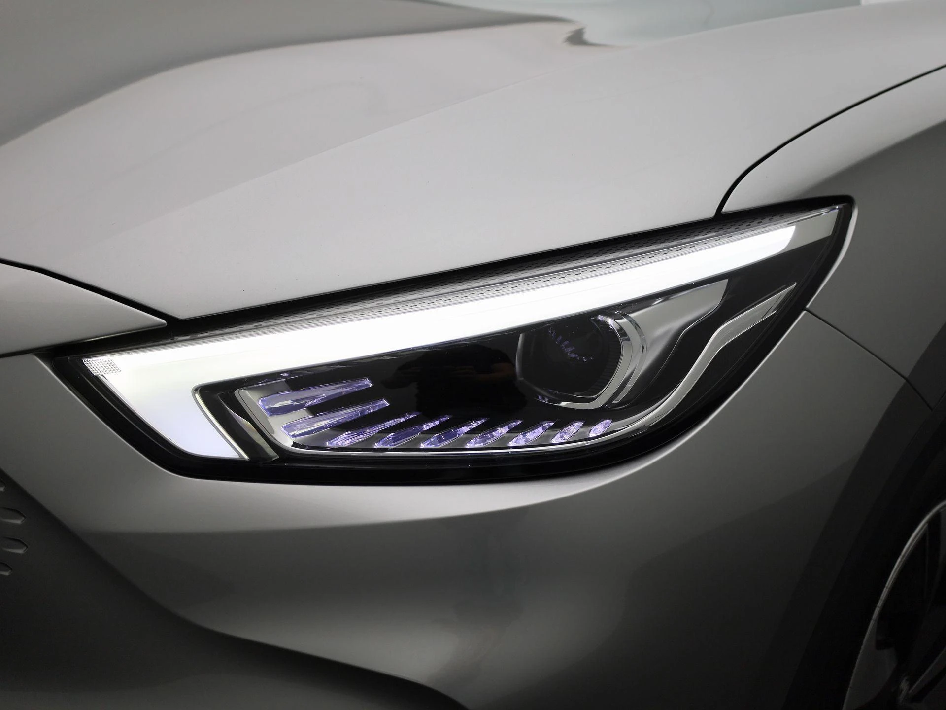 MG-ZS EV-image-13