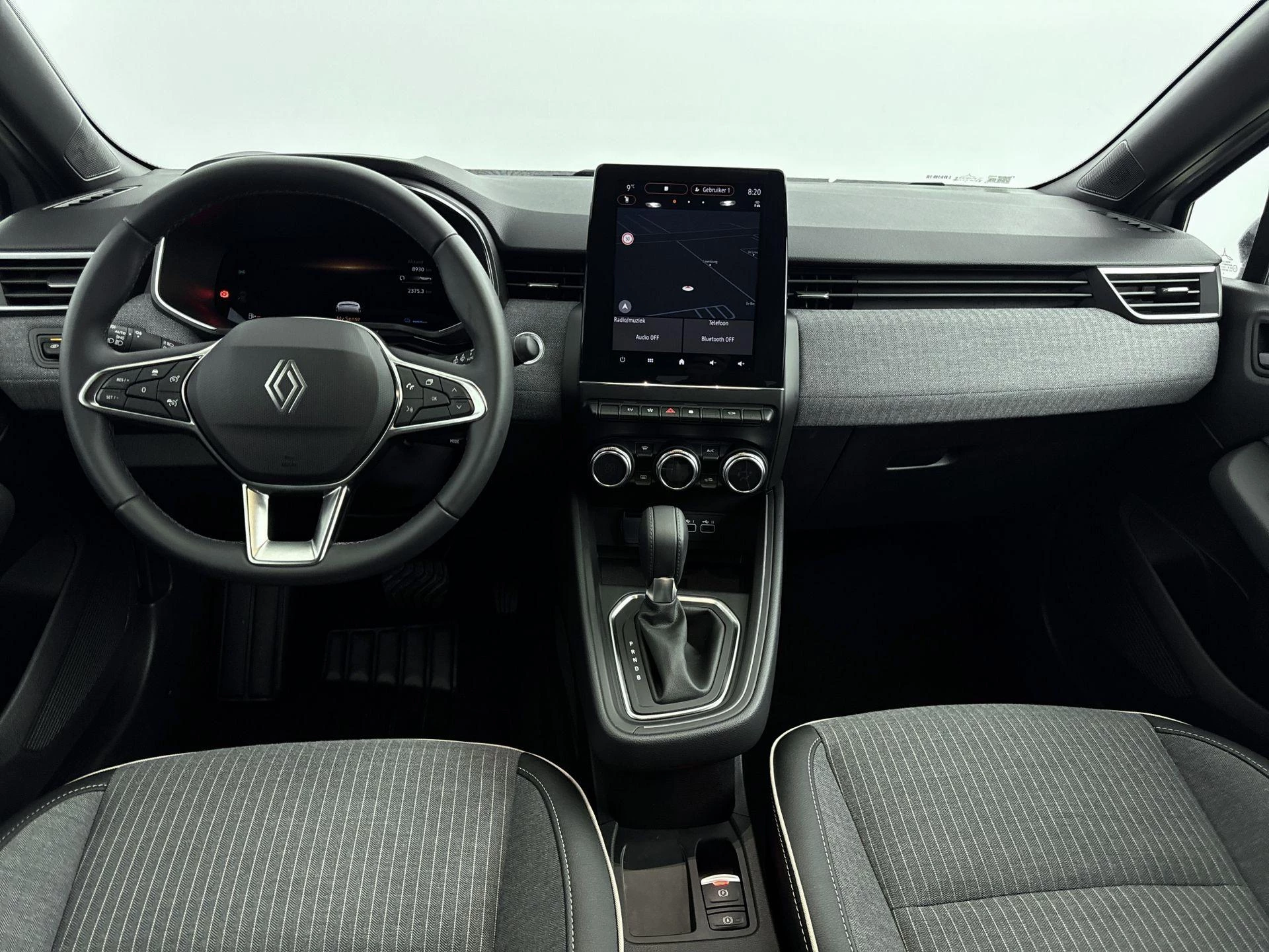 Renault-Clio-image-6