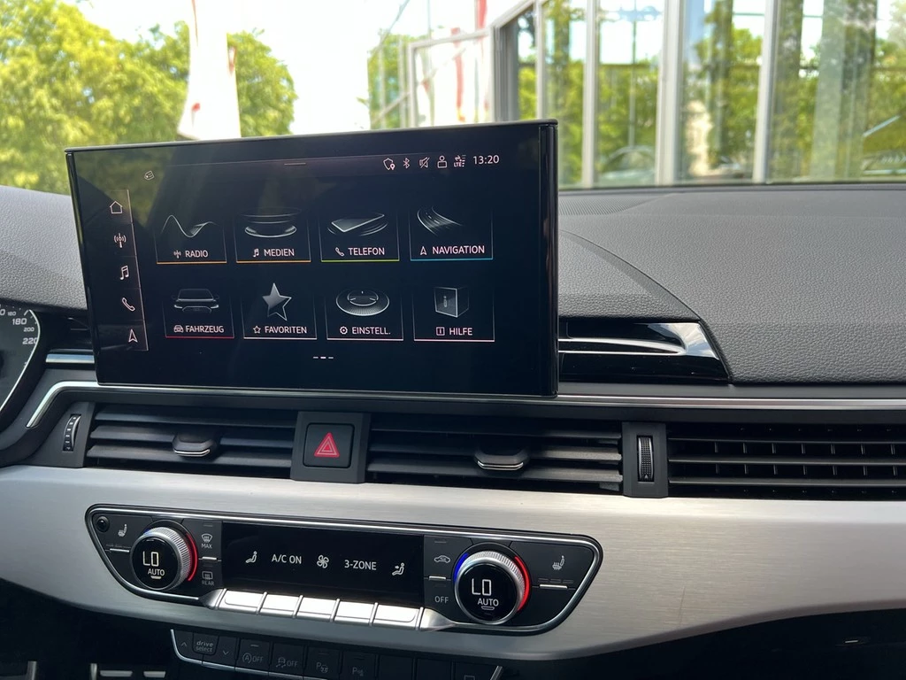 Audi A4 Avant S line 40 TFSI S tronic *LED*360°*