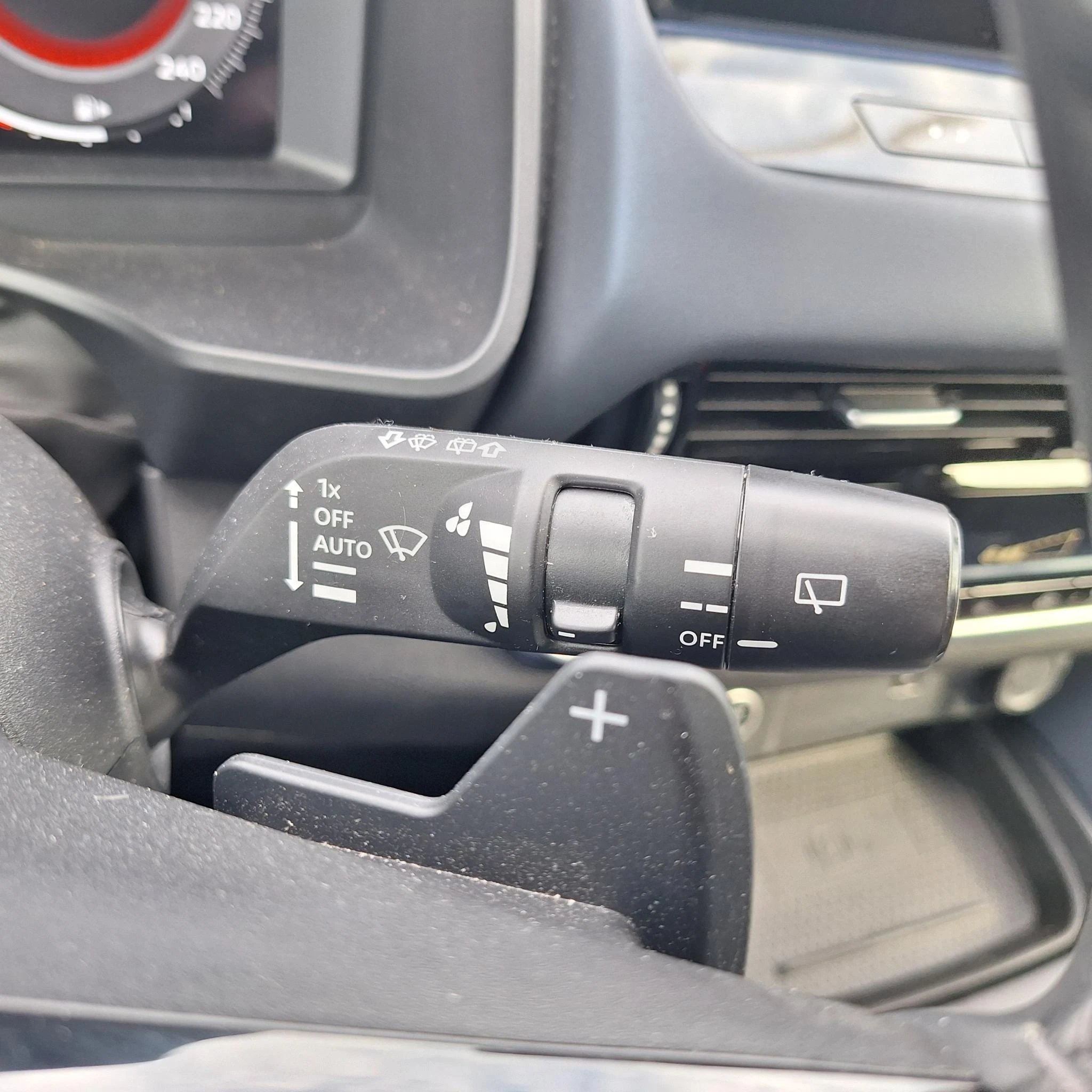 Nissan-QASHQAI-image-31
