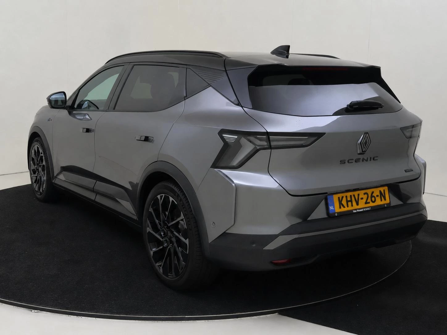 Renault-Scénic-image-1