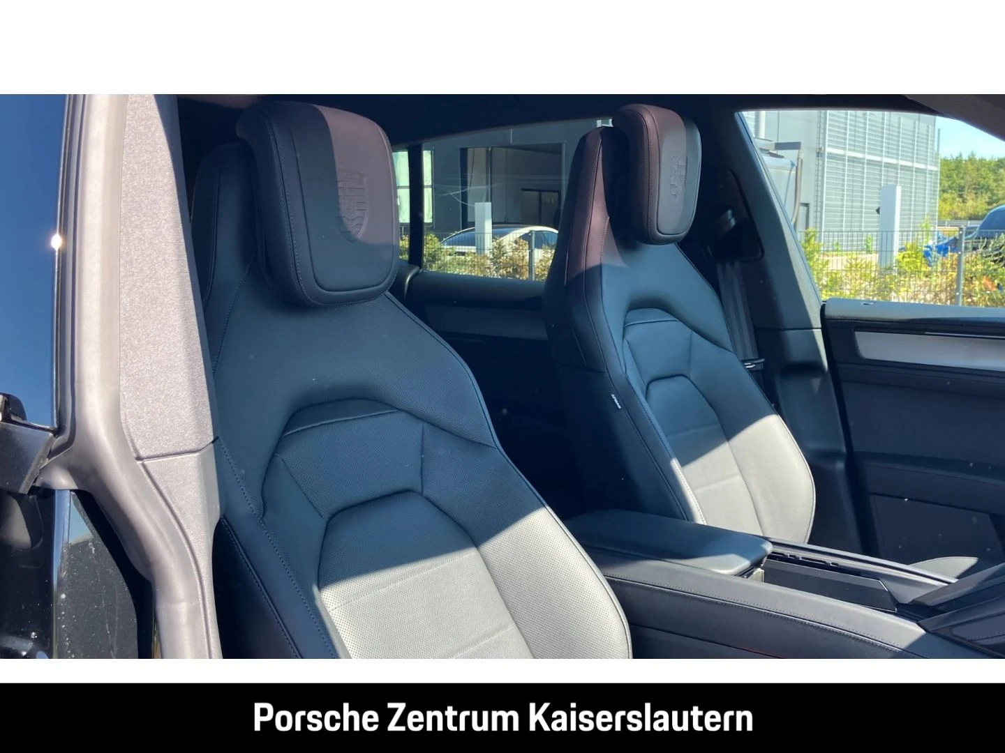 Porsche-Cayenne-image-28