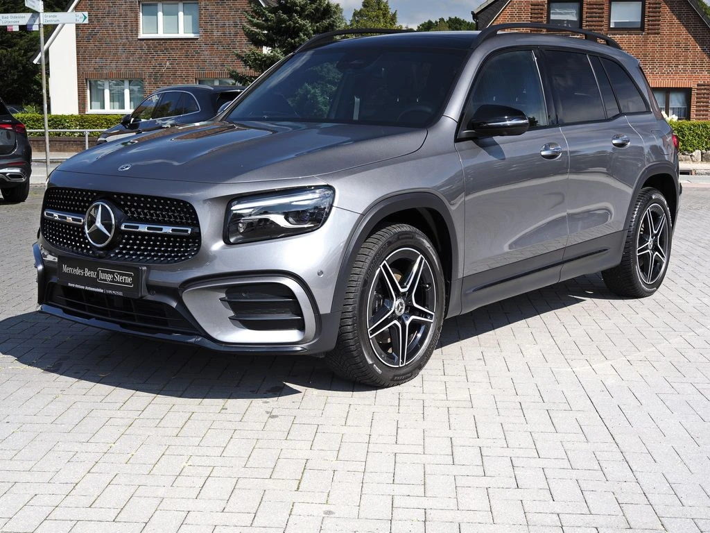 Mercedes-Benz-GLB 200 d-image-7
