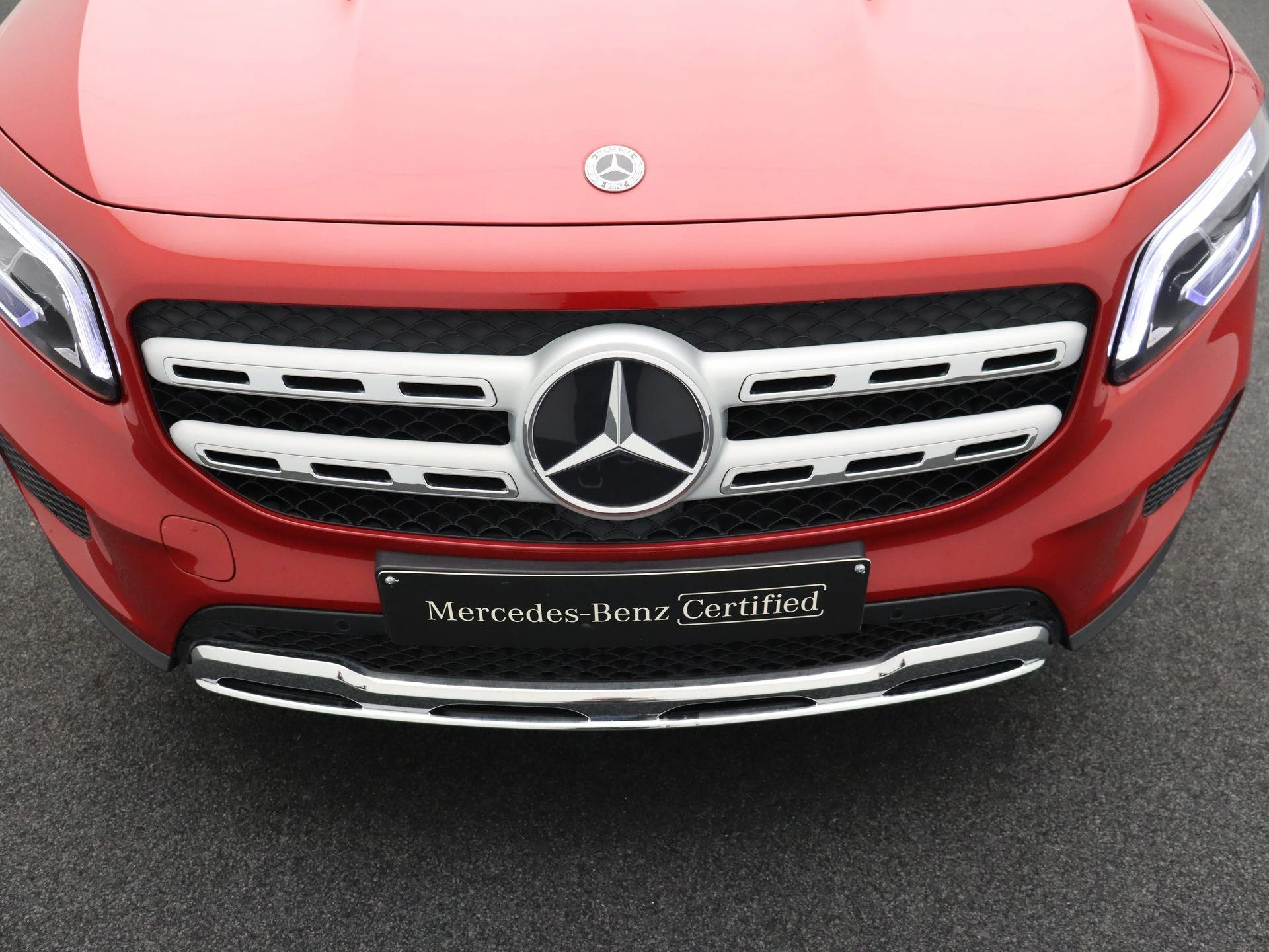 Mercedes-Benz GLB 180 d Business Solution + MULTIBEAM LED + PANO DAK + CARPLAY + LEDER +