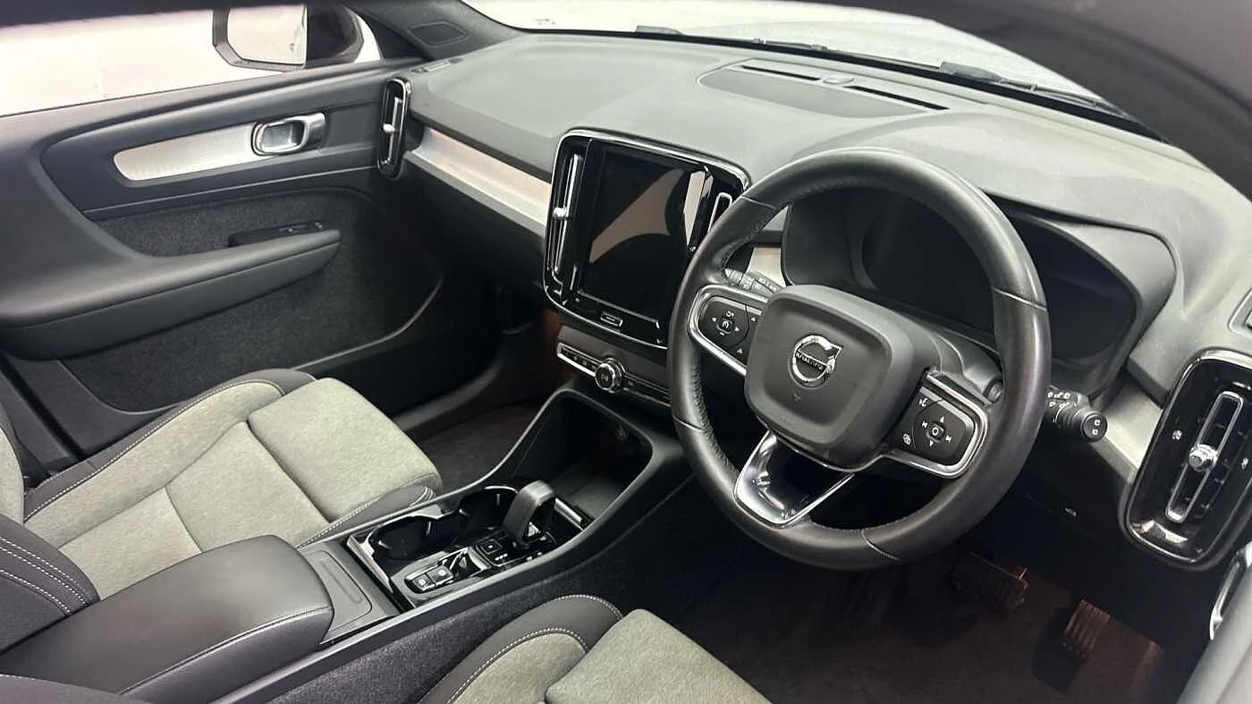 Volvo-XC40-image-4