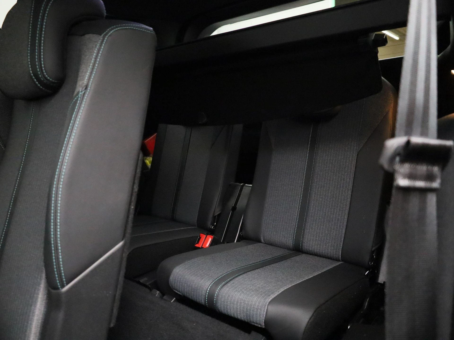 Peugeot-5008-image-12