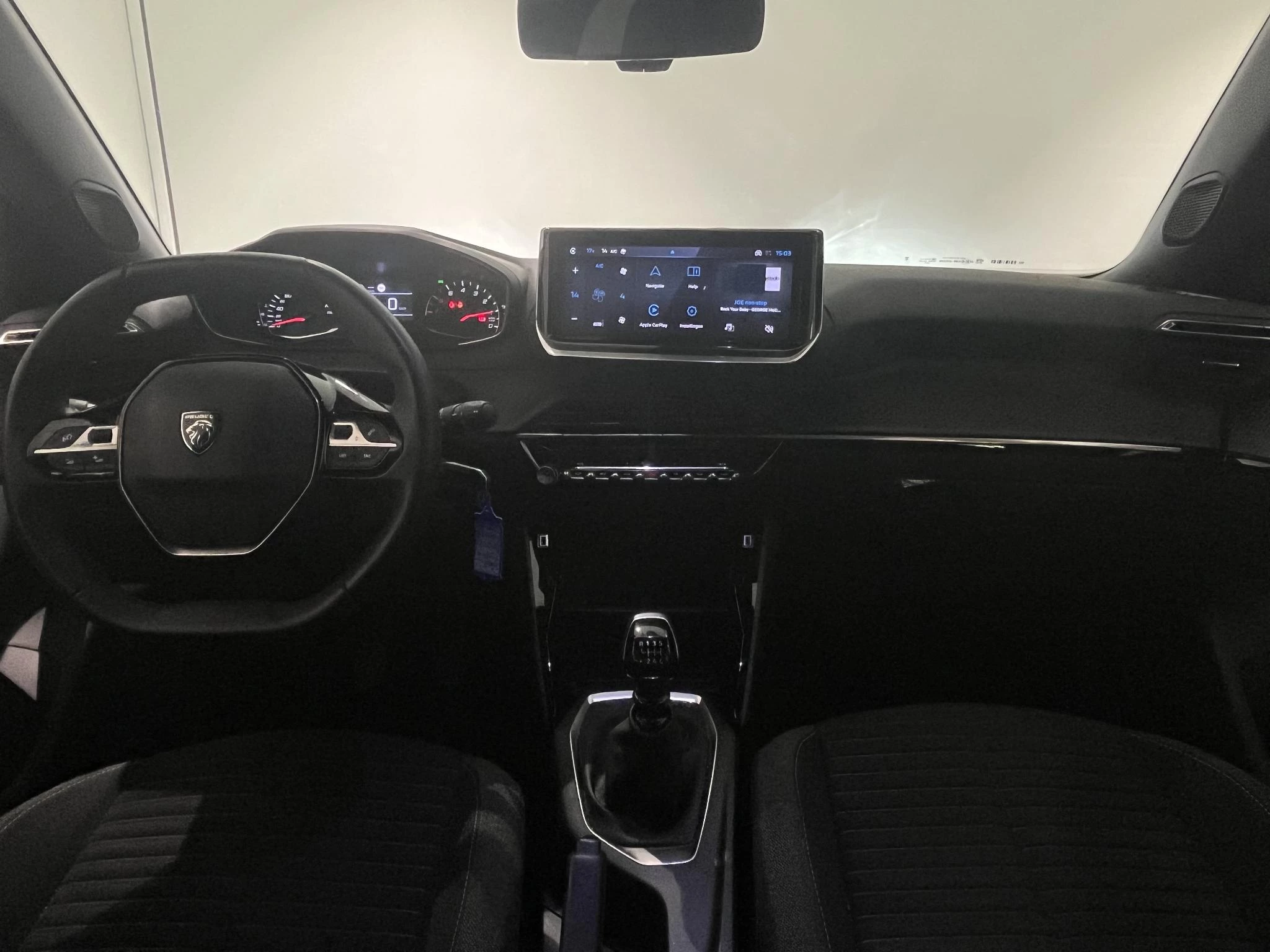 Peugeot-2008-image-14