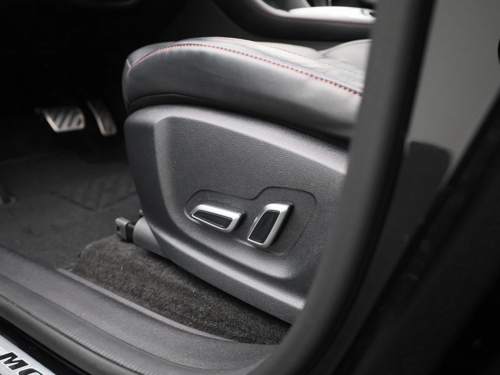 MG EHS 1.5 TGDI Luxury