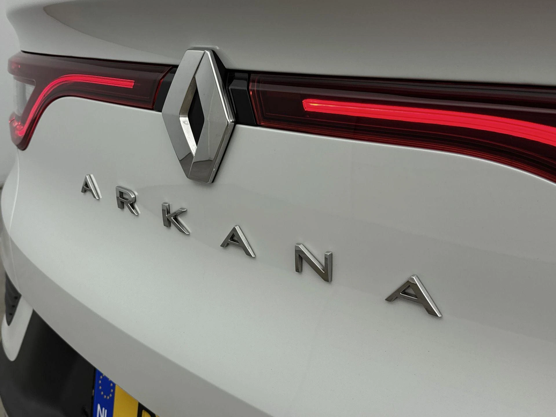 Renault-Arkana-image-23
