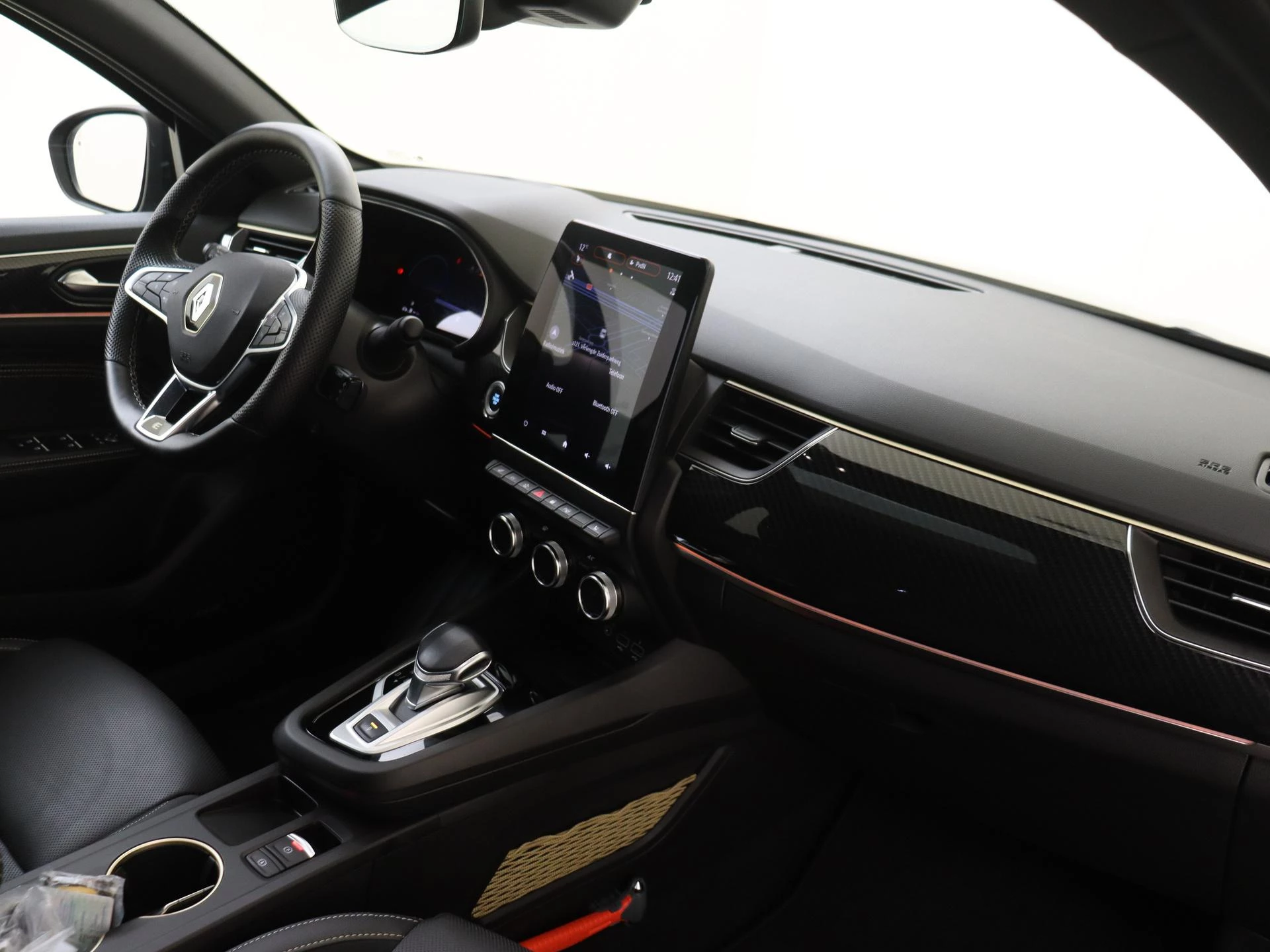 Renault-Arkana-image-4