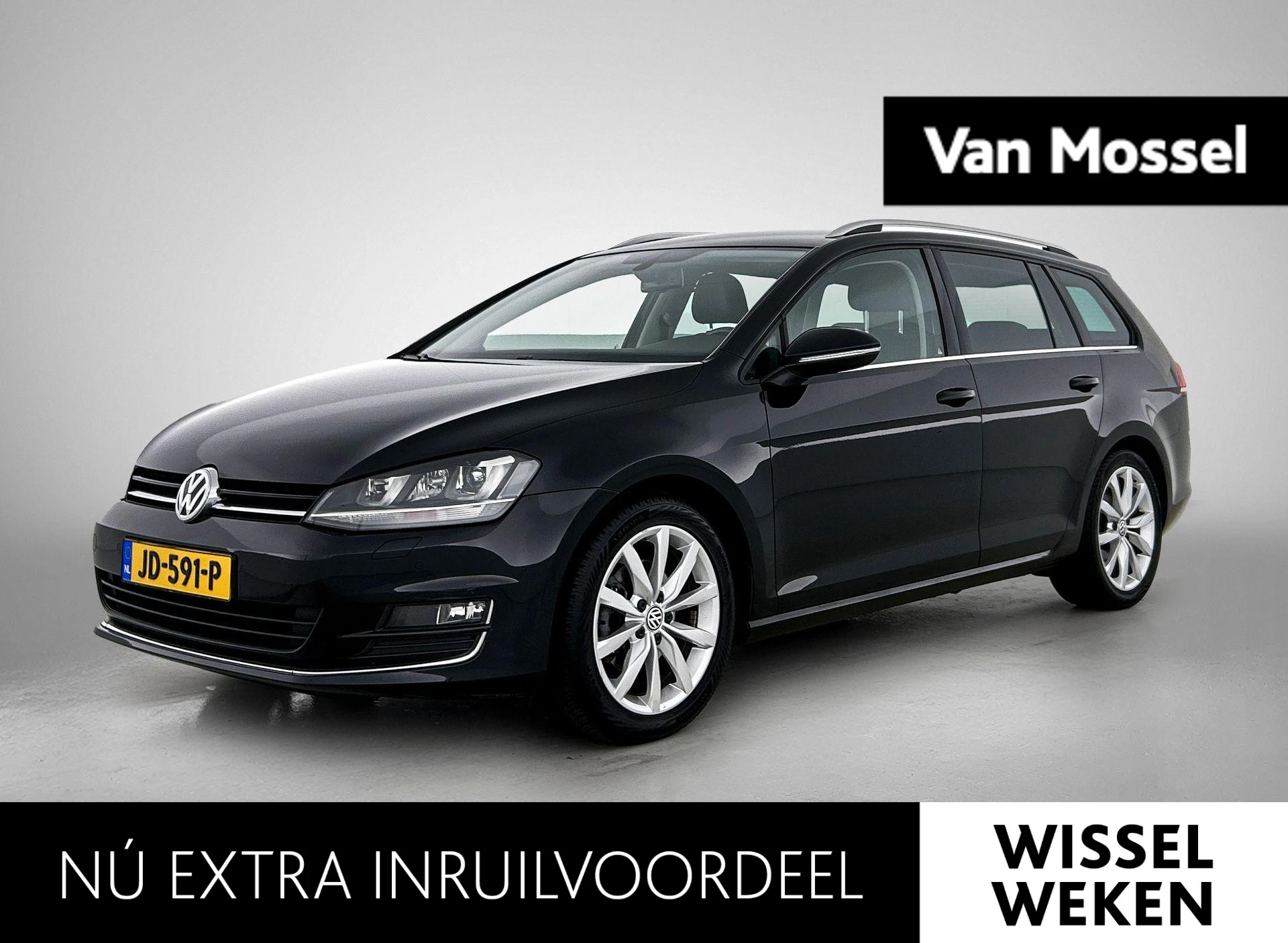 Volkswagen-Golf-image-0