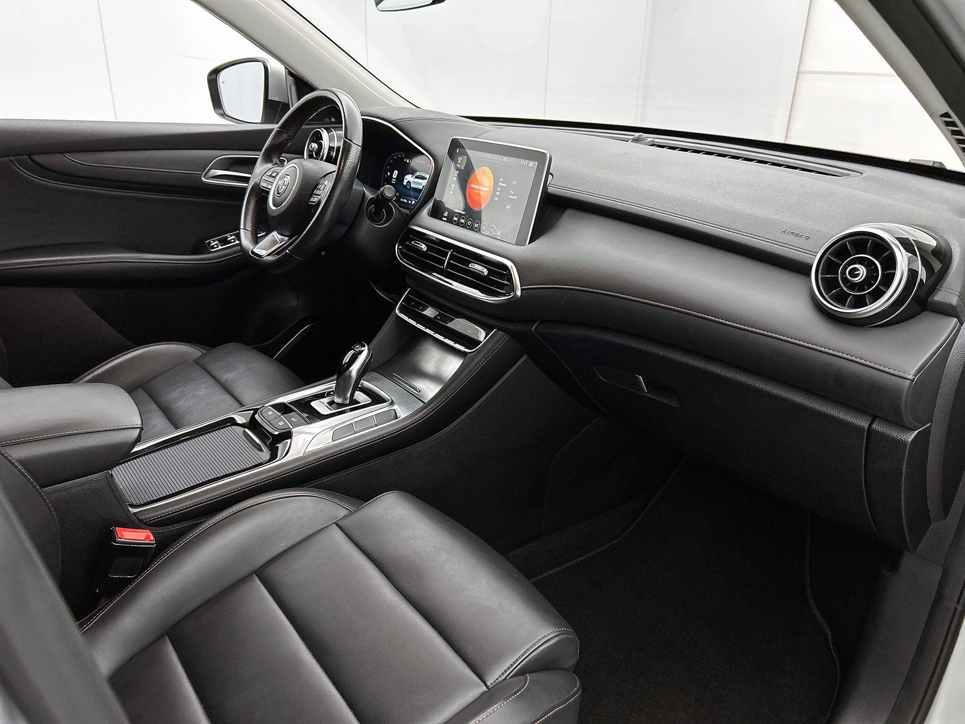 MG EHS 1.5 TGDI Edition1