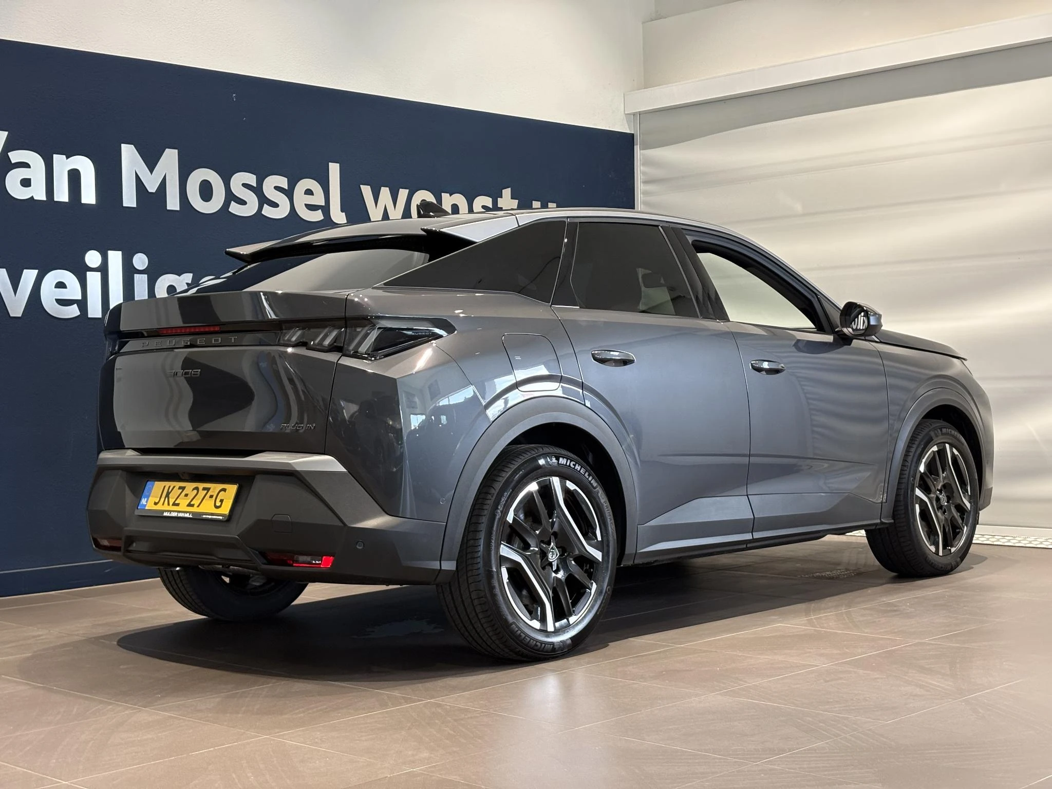 Peugeot 3008 1.6 plug-in Hybrid 195 Allure
