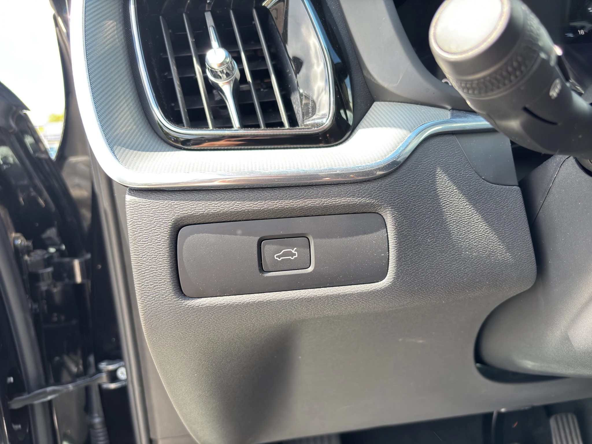 Volvo XC60 Core