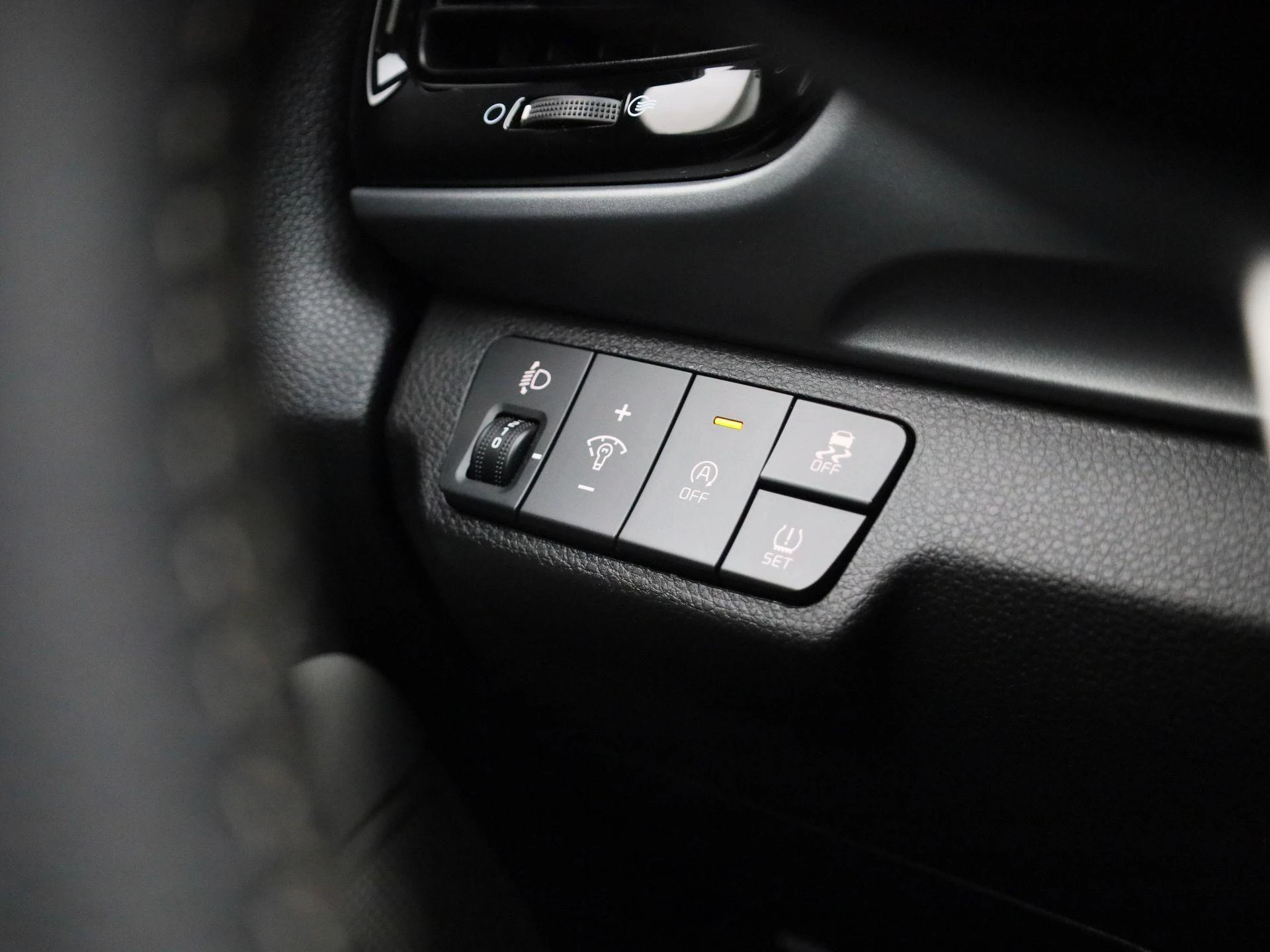 Kia-Stonic-image-23