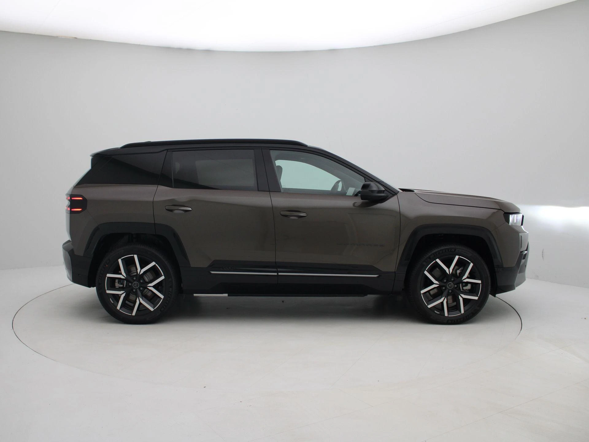 Jeep-Compass-image-5