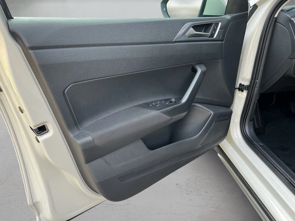 Volkswagen Taigo 1.0 TSI DSG Style *Navi*APP*Kamera*