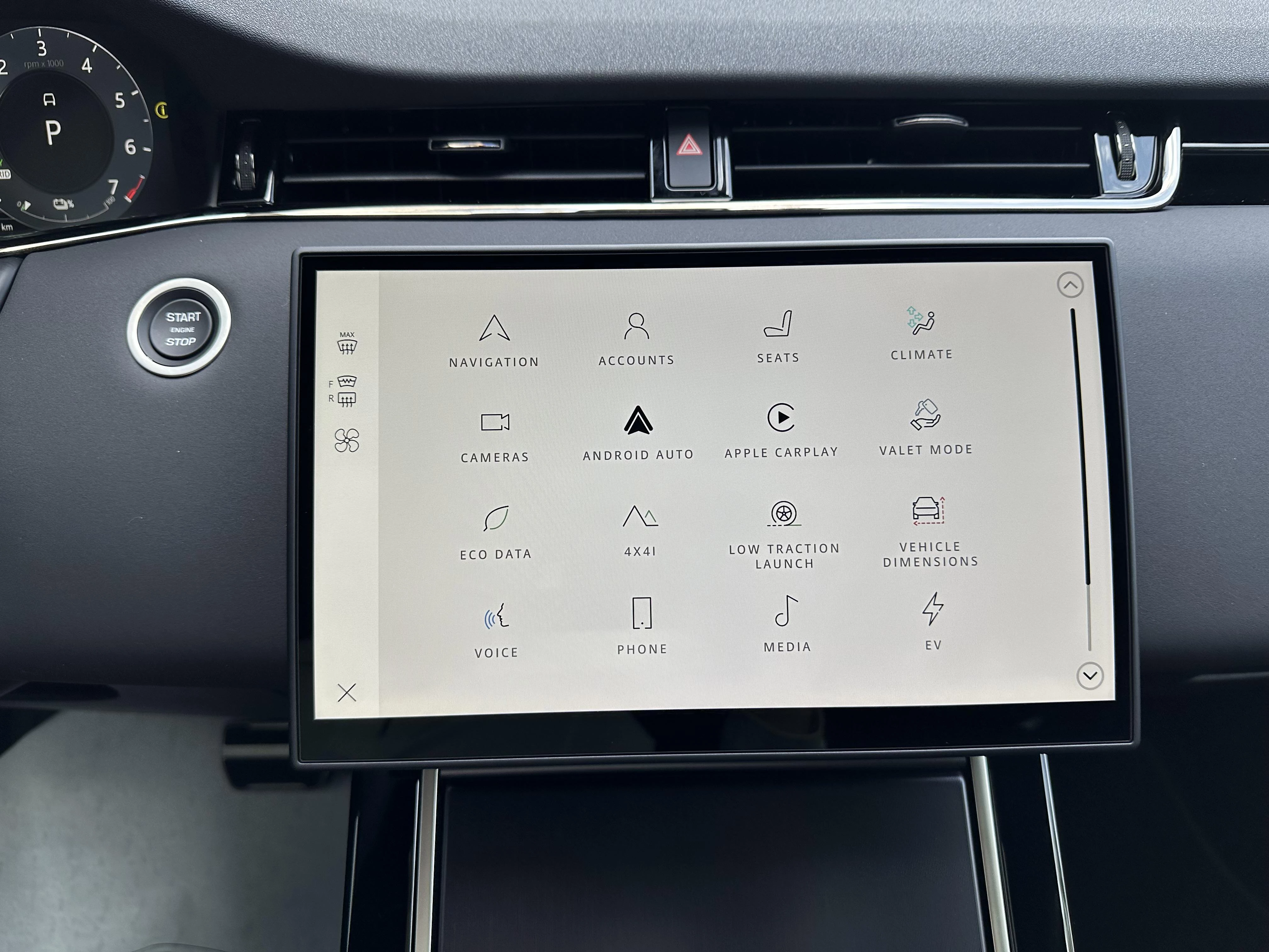 Land Rover-Range Rover Evoque-image-21