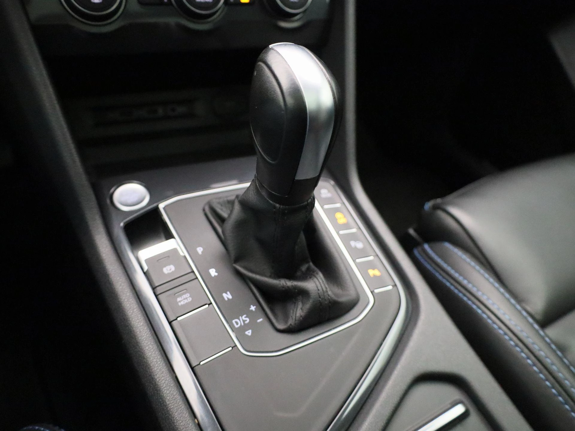 Volkswagen-Tiguan Allspace-image-27