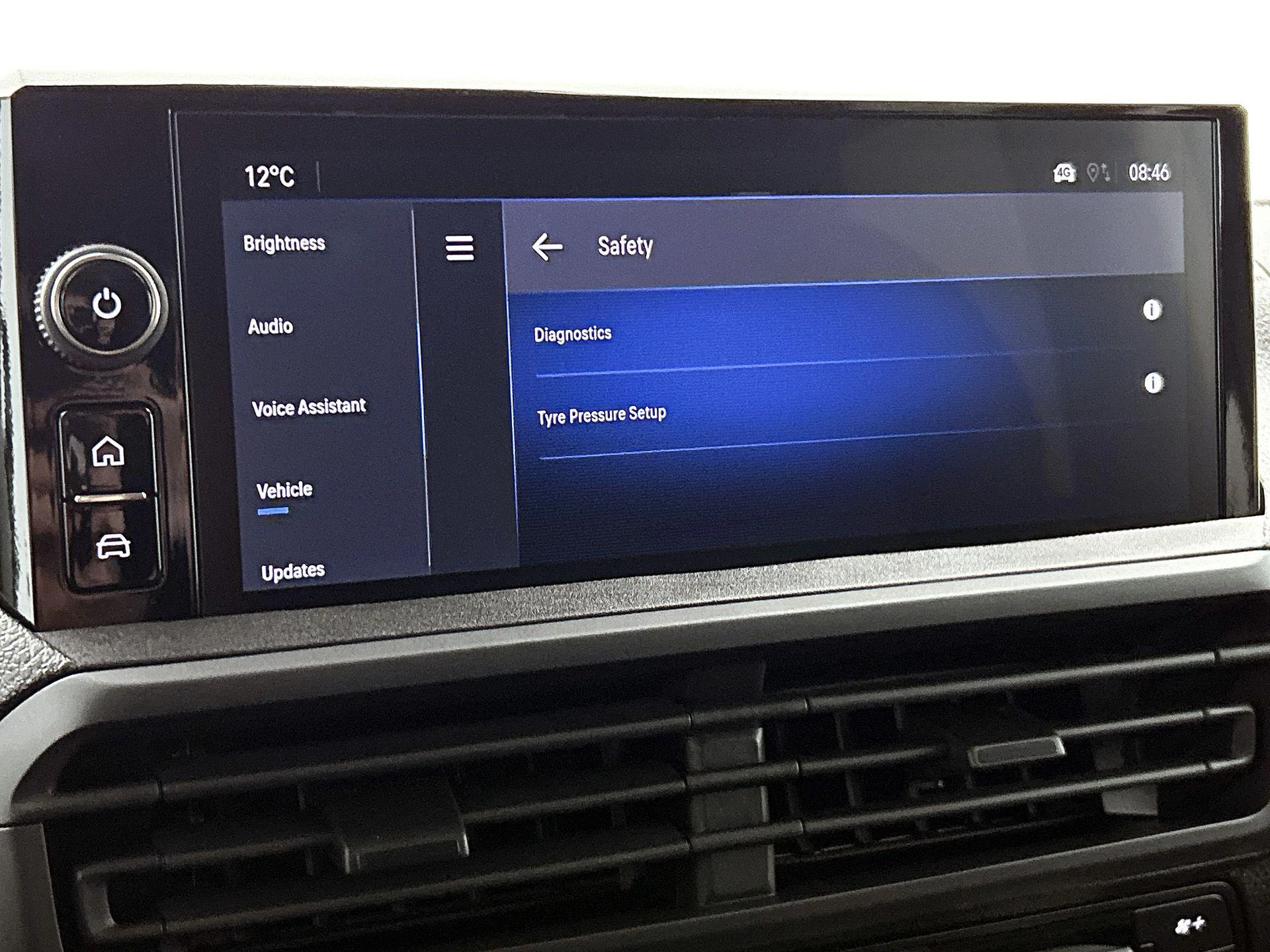 Opel-Vivaro-e-image-17