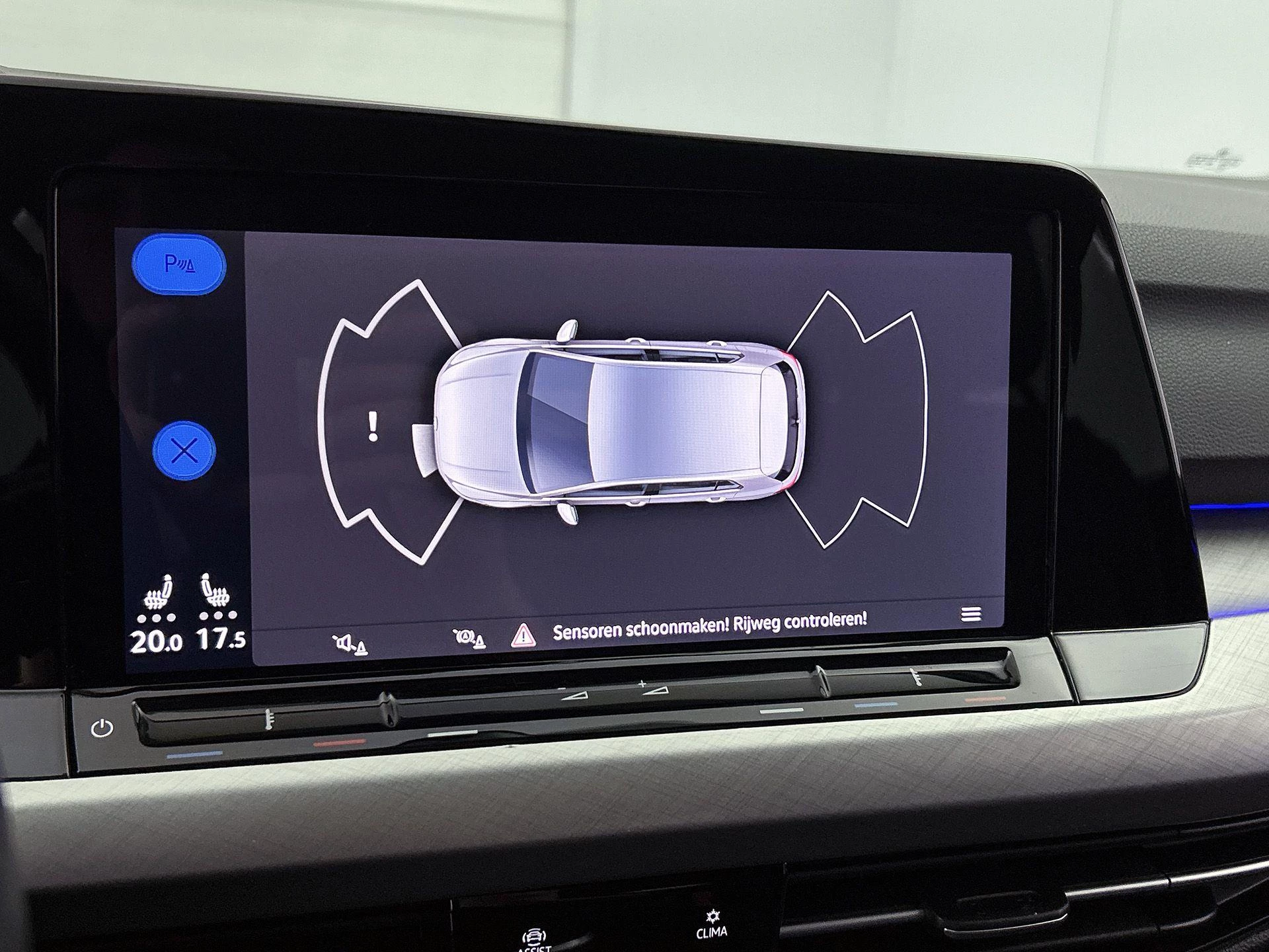 Volkswagen-Golf-image-10
