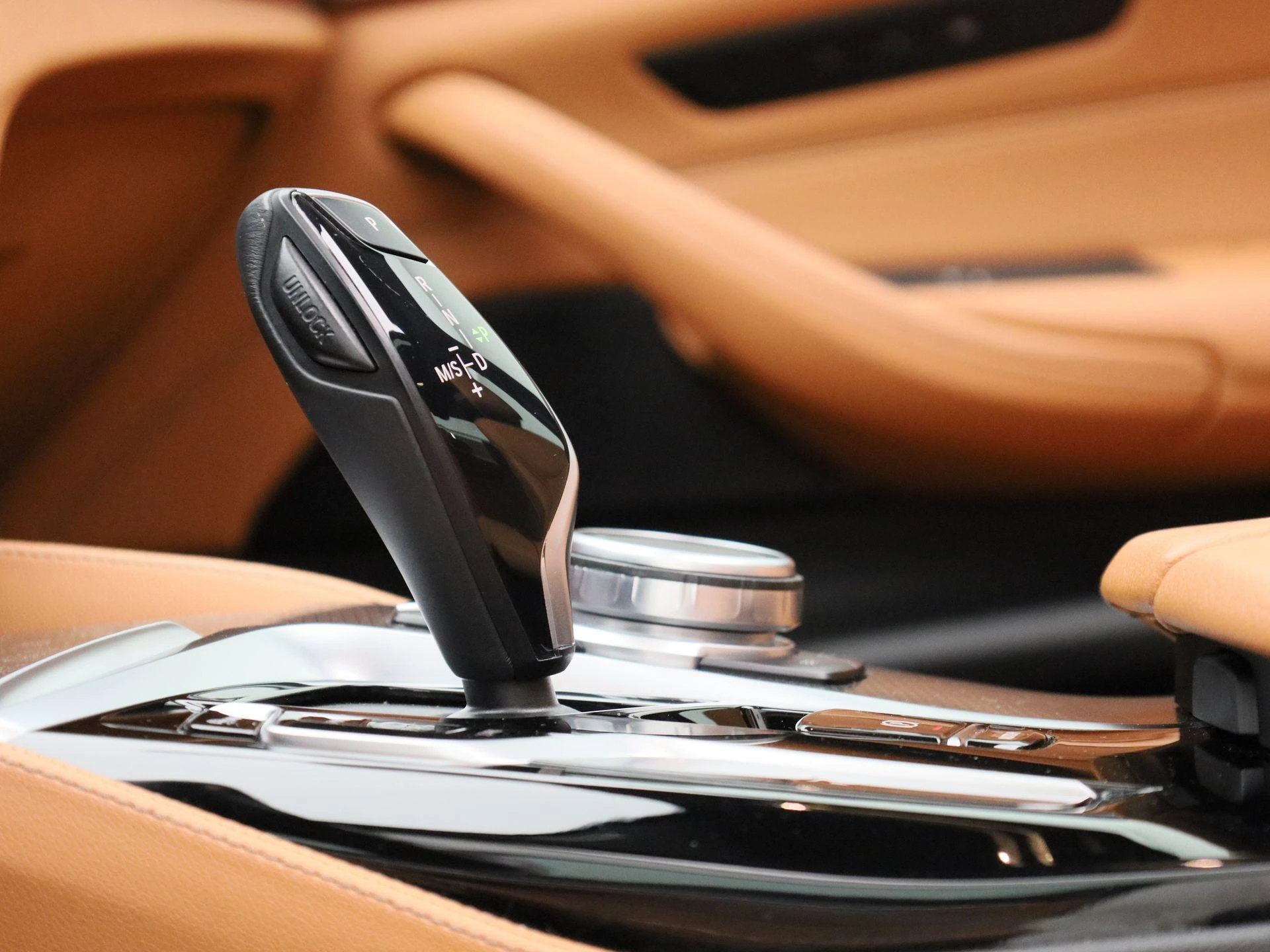 BMW-5 Serie-image-40