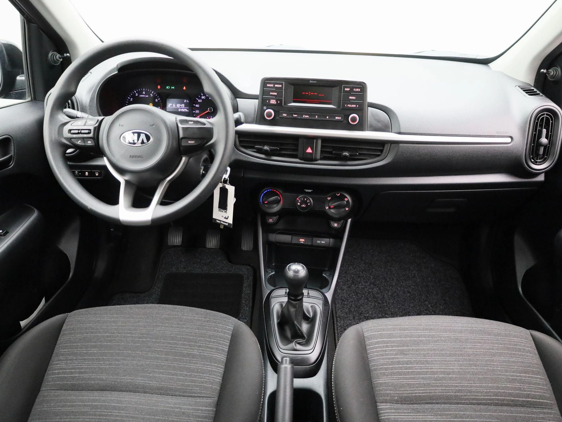 Kia-Picanto-image-8