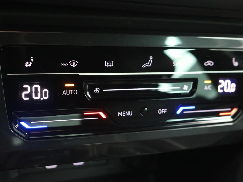 Volkswagen-Tiguan-image-18