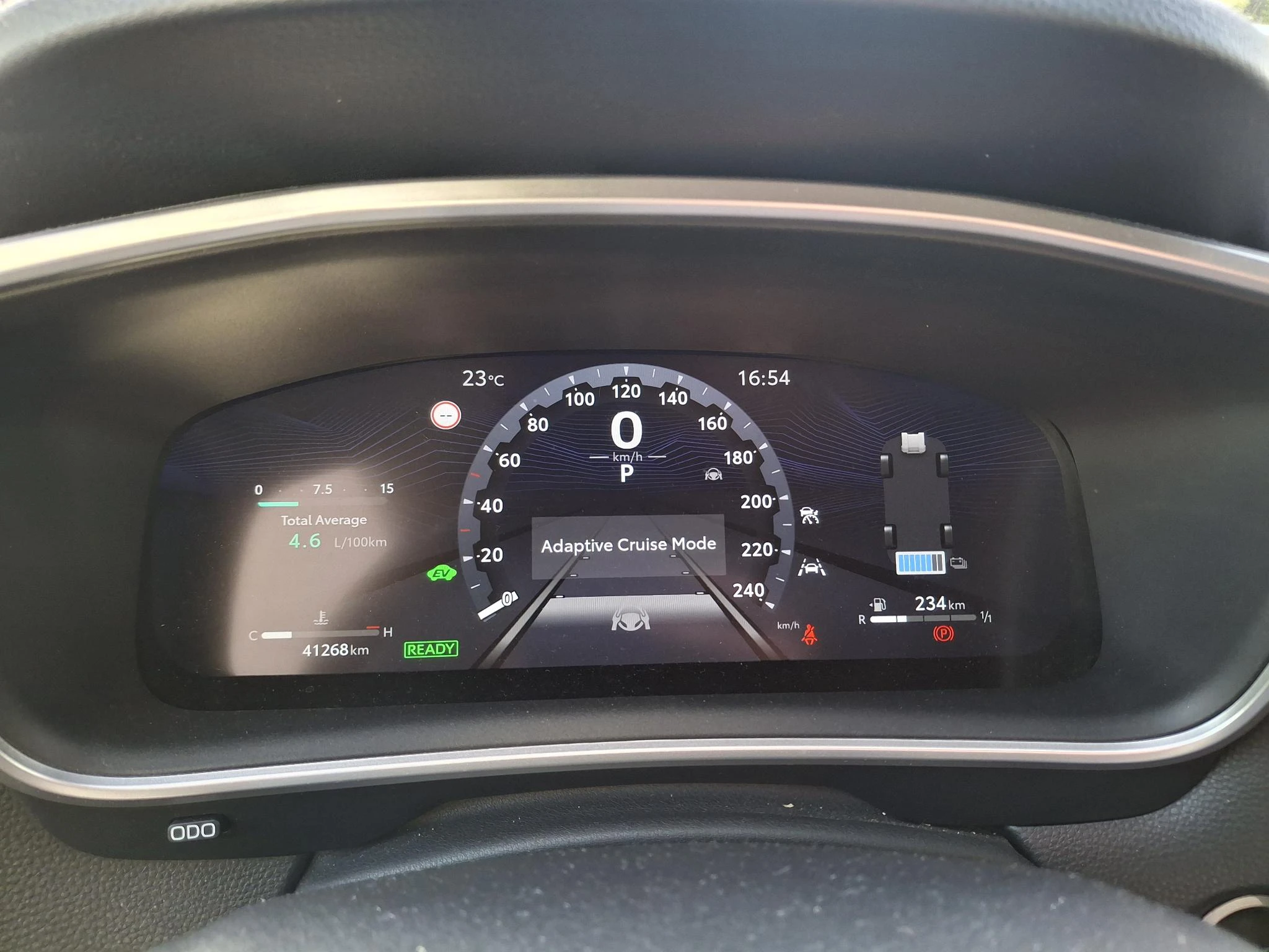 Toyota-Corolla Cross-image-16