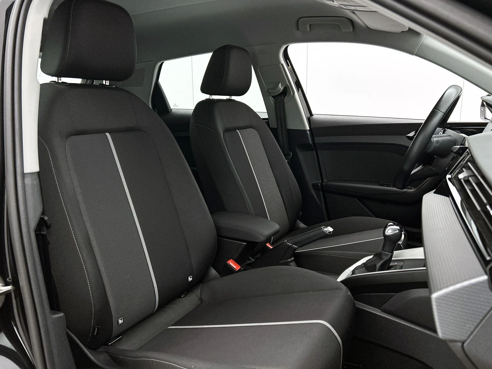 Audi-A1 Sportback-image-26