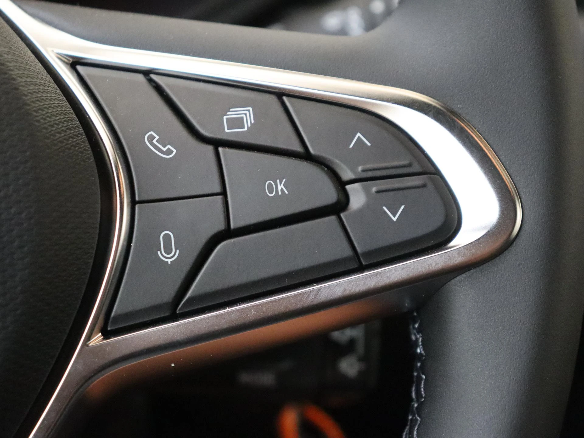Renault-Captur-image-16