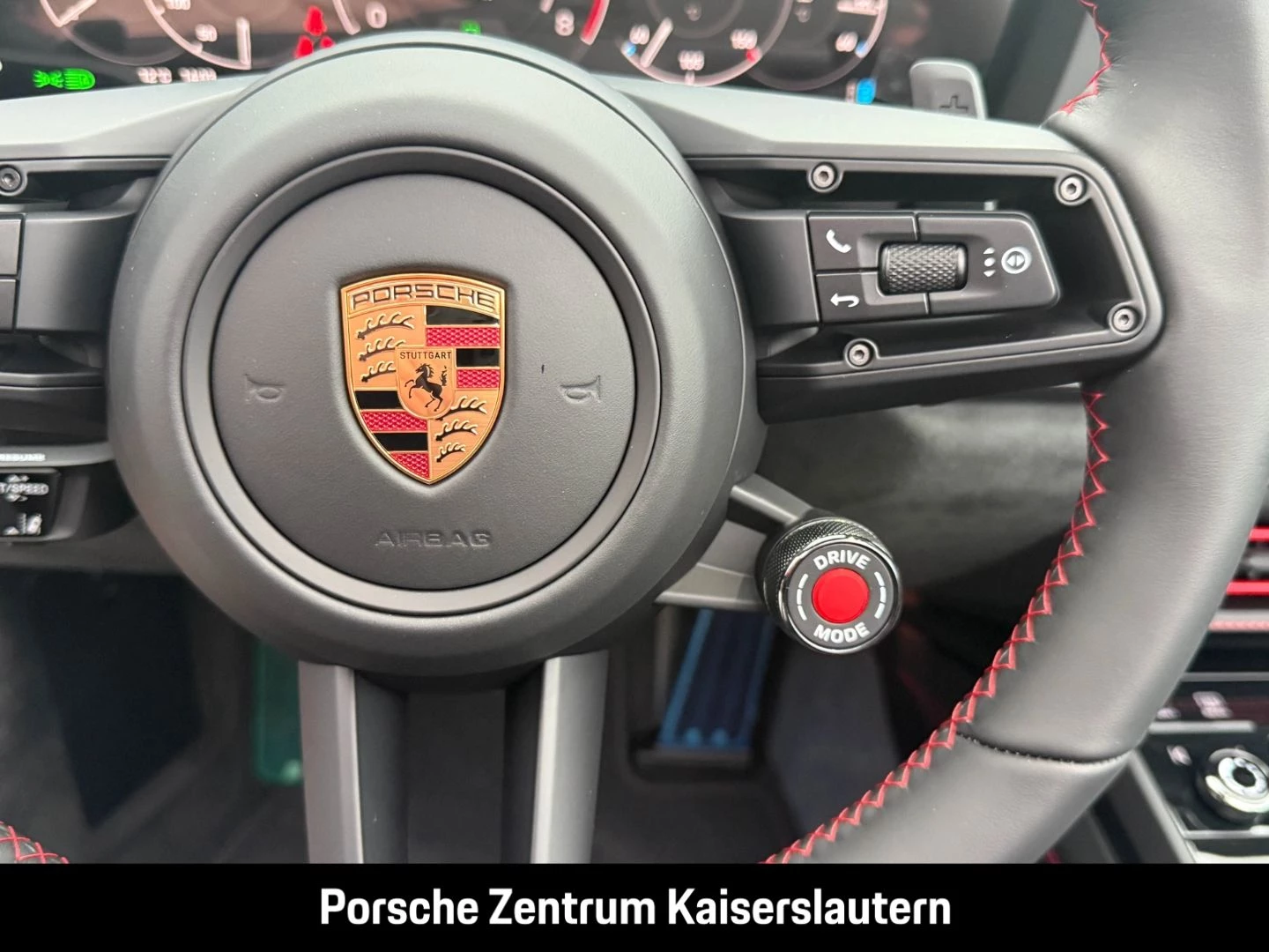Porsche 911 992 Carrera GTS Cabriolet Liftsystem-VA BOSE carrera gts